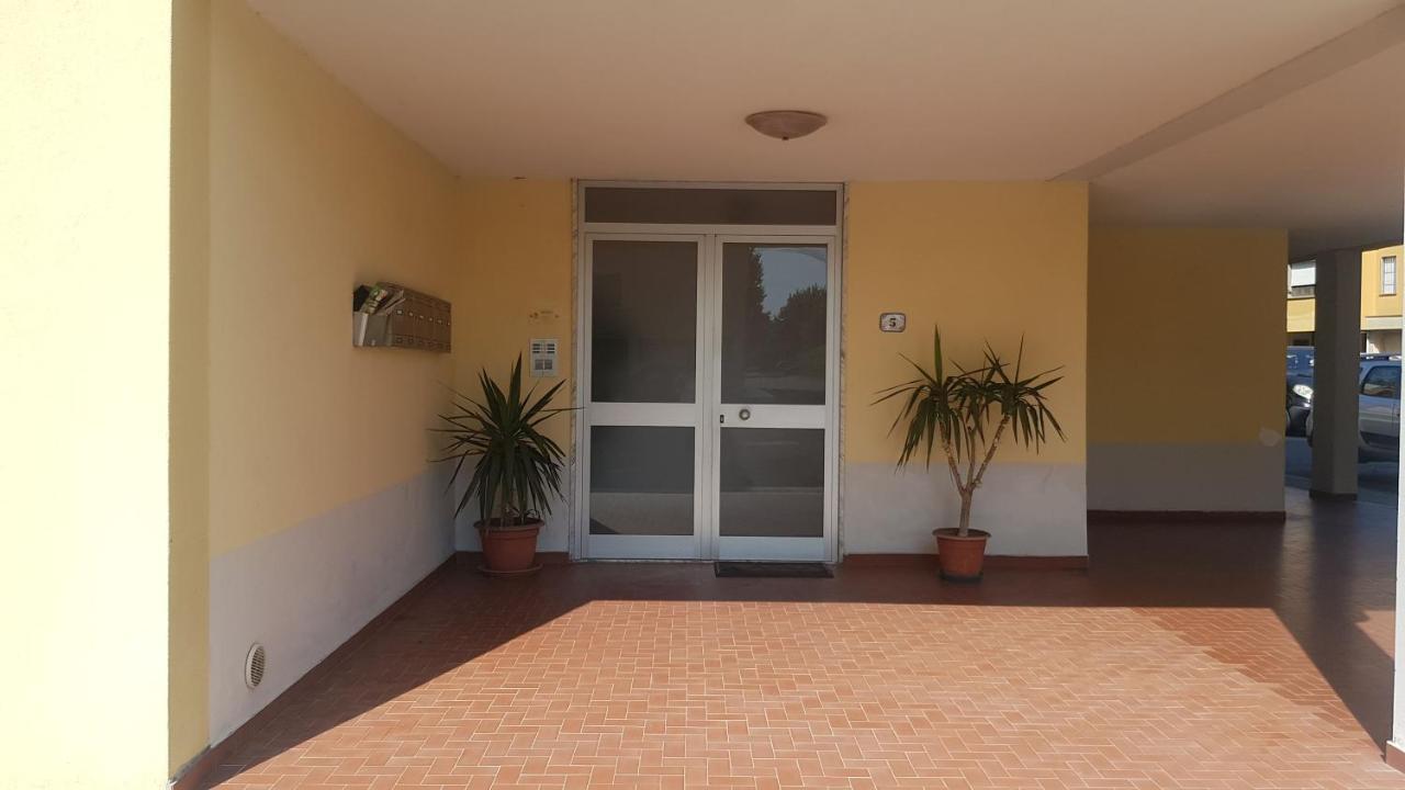 Апартаменты La Casa Di Dalila Санта-Кроче-суль-Арно Экстерьер фото