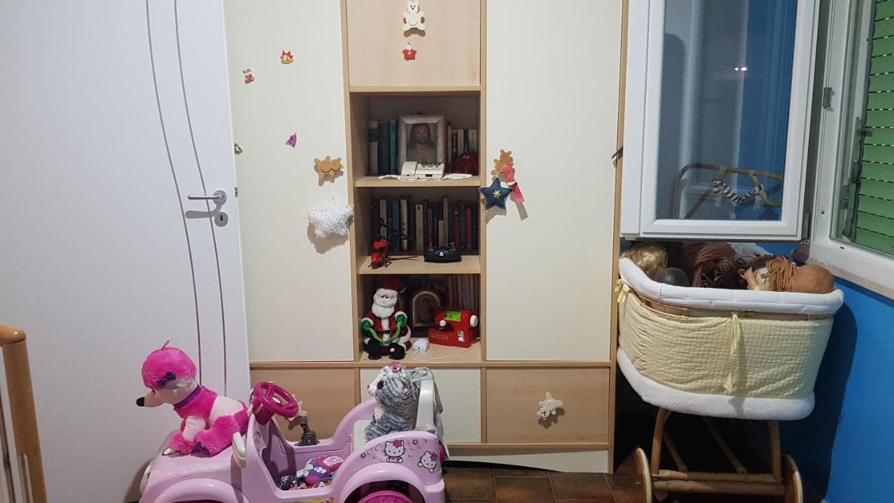 Апартаменты La Casa Di Dalila Санта-Кроче-суль-Арно Экстерьер фото