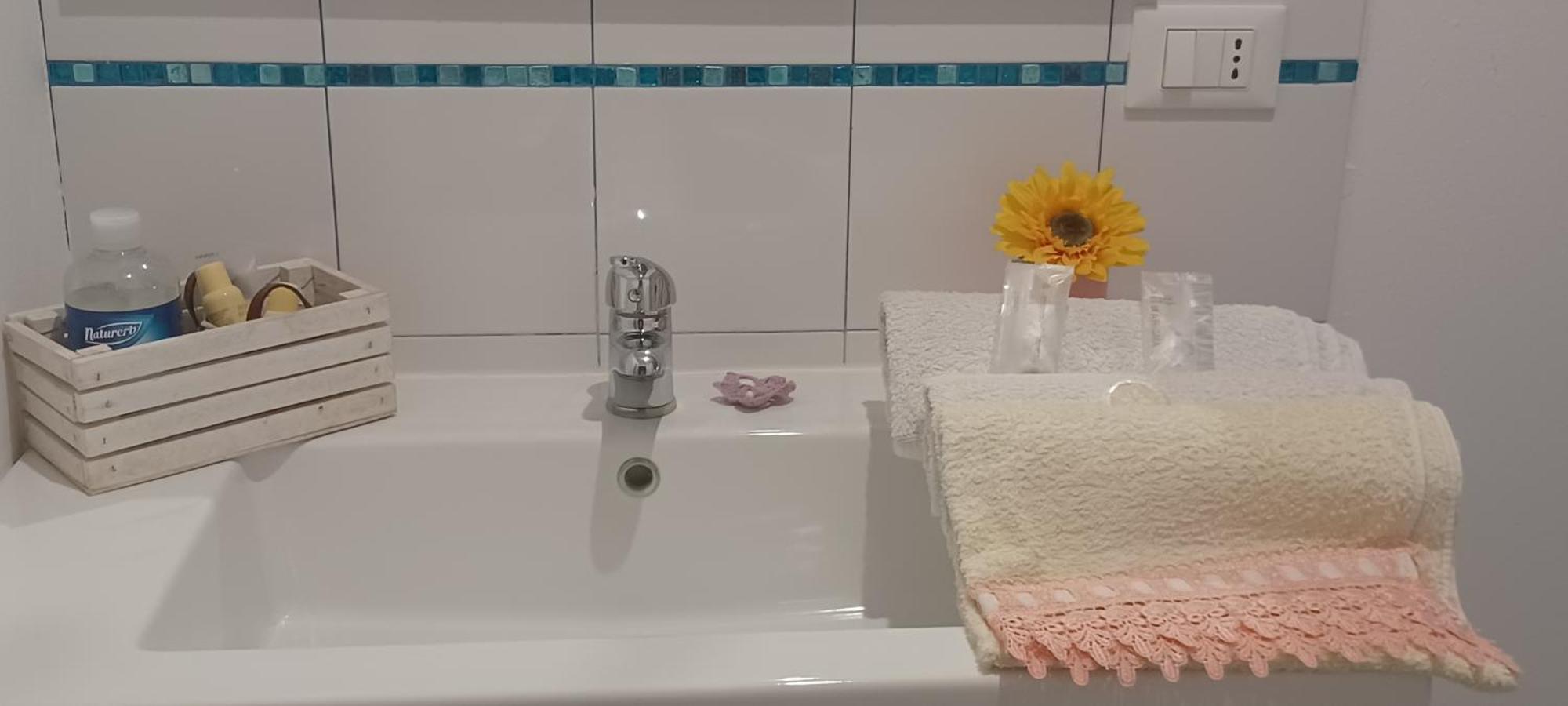 Апартаменты La Casa Di Dalila Санта-Кроче-суль-Арно Экстерьер фото
